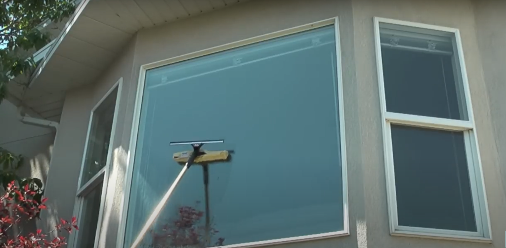 what kind of soap do professional window washers use