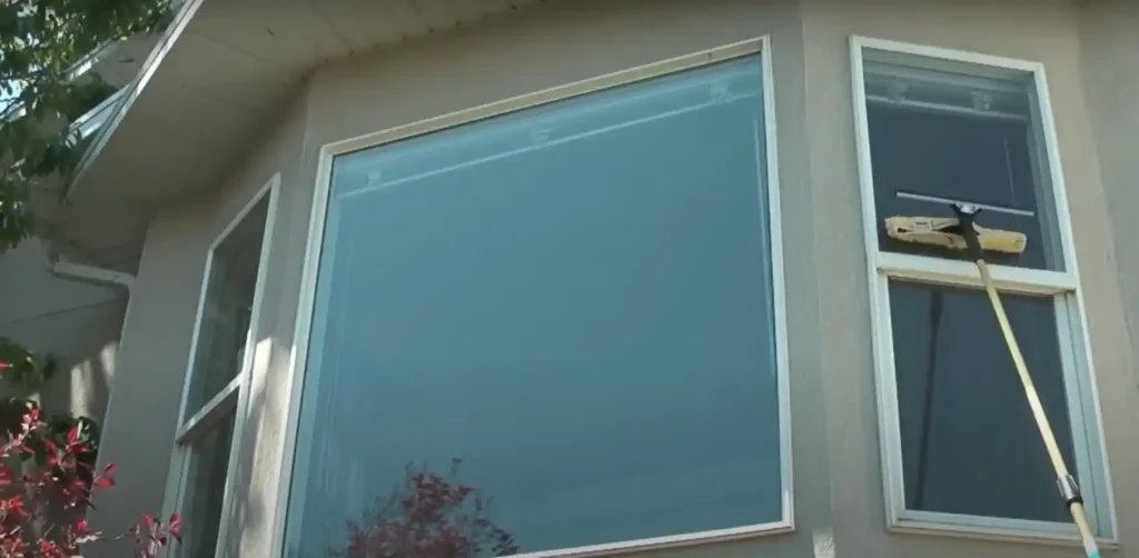 what kind of soap do professional window washers use