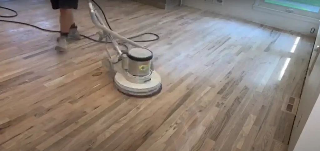 what is a good home remedy for cleaning hardwood floors 