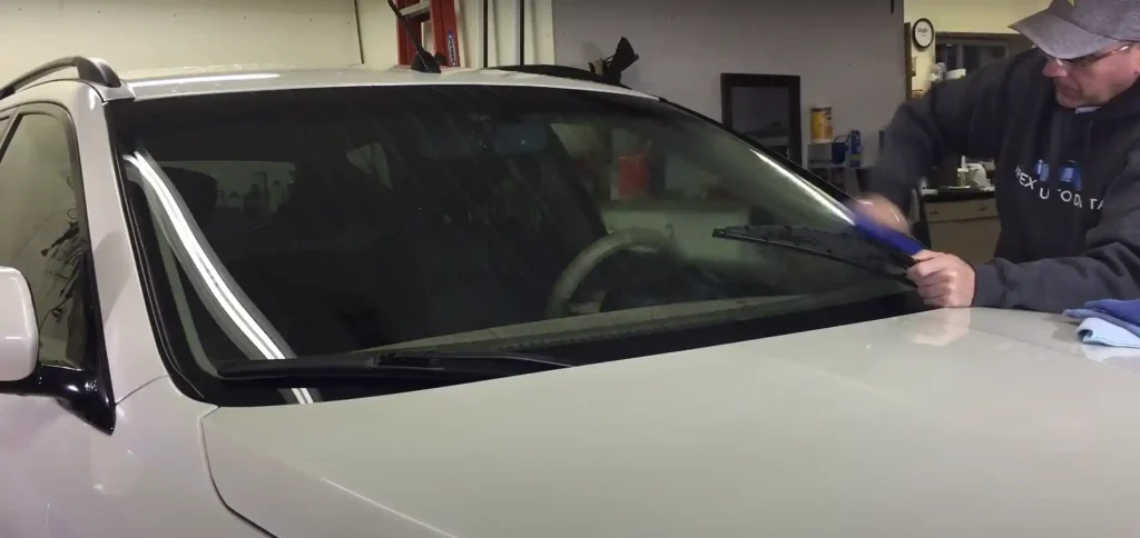 Does Glass Cleaner Have Ammonia?