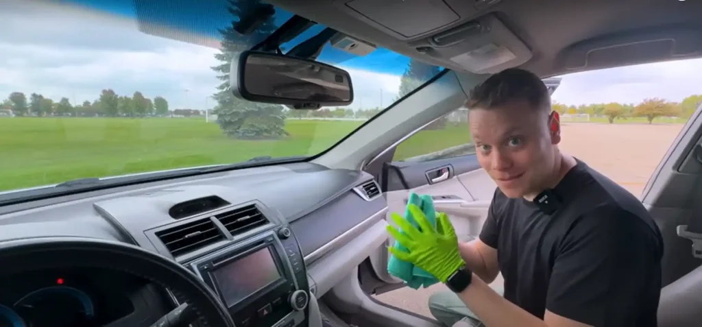 Can You use Household Window Cleaner on Car Windows?