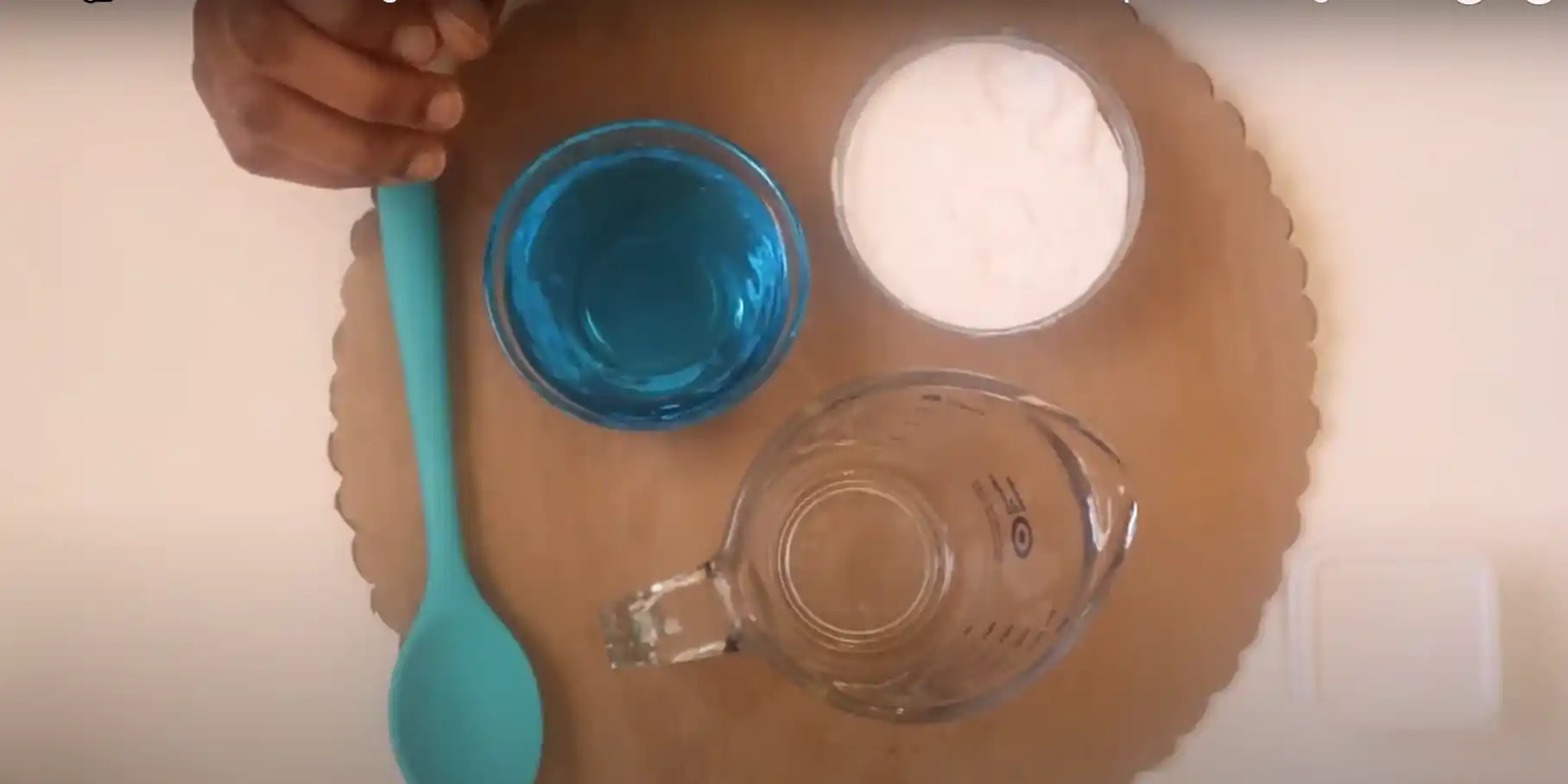How to Make Homemade Cleaning Paste
