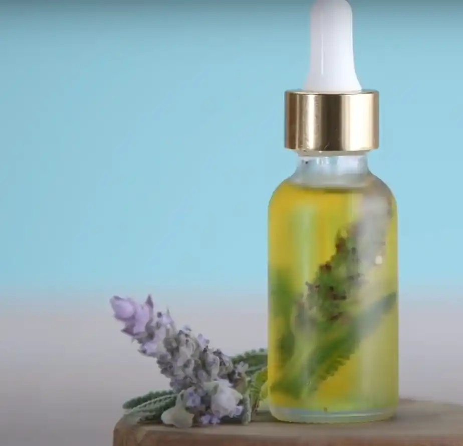 How to Clean Your House with Essential Oils